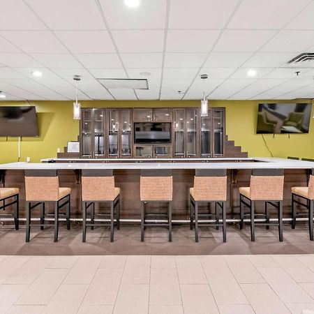 Radisson Hotel Charlotte Airport Ngoại thất bức ảnh
