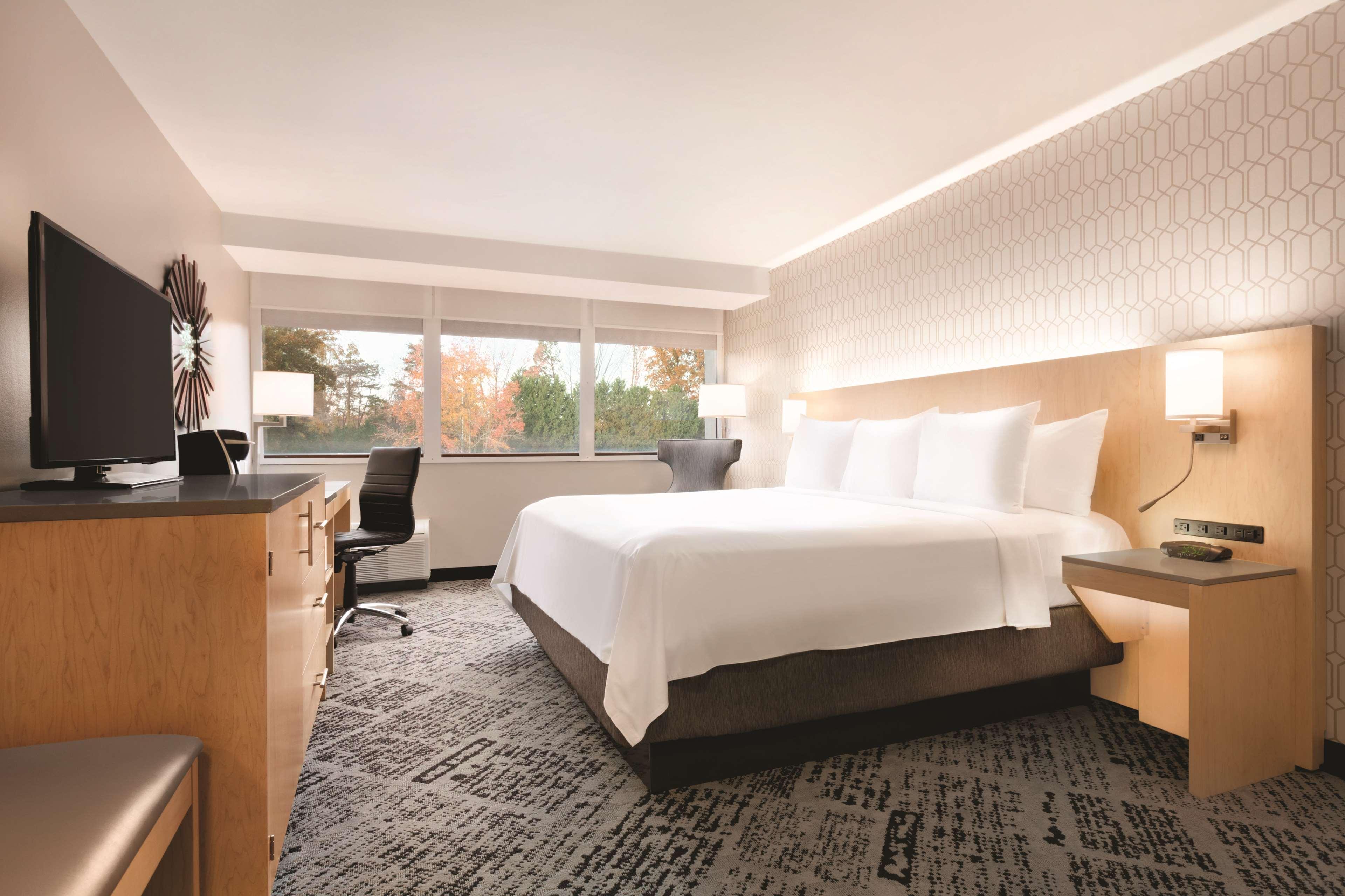 Radisson Hotel Charlotte Airport Ngoại thất bức ảnh