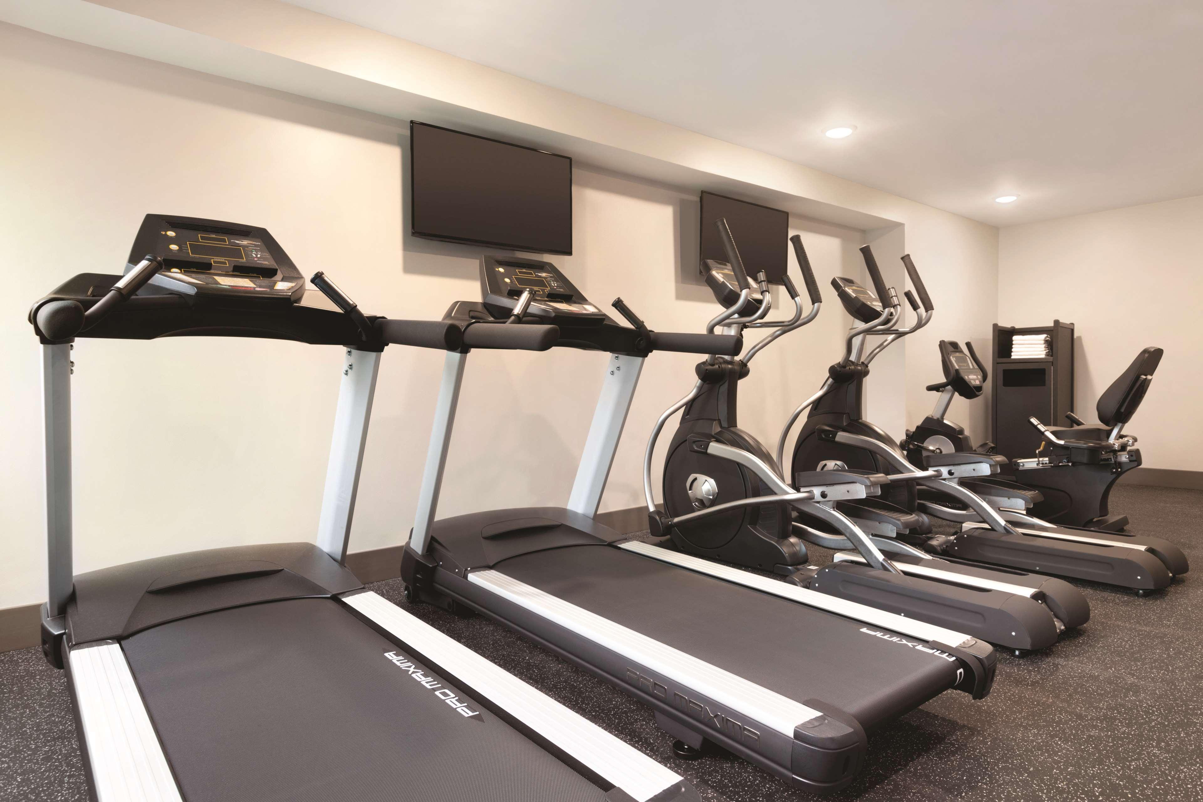 Radisson Hotel Charlotte Airport Ngoại thất bức ảnh